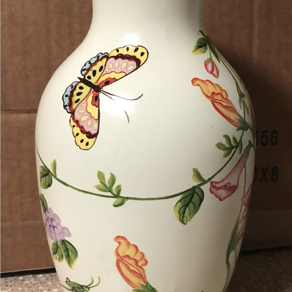 JANE SEYMOUR Coral Canyon Vase